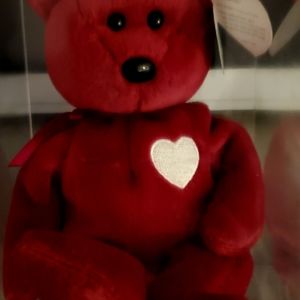 Rare vintage ty beanie baby retired Valentina bear mint condition